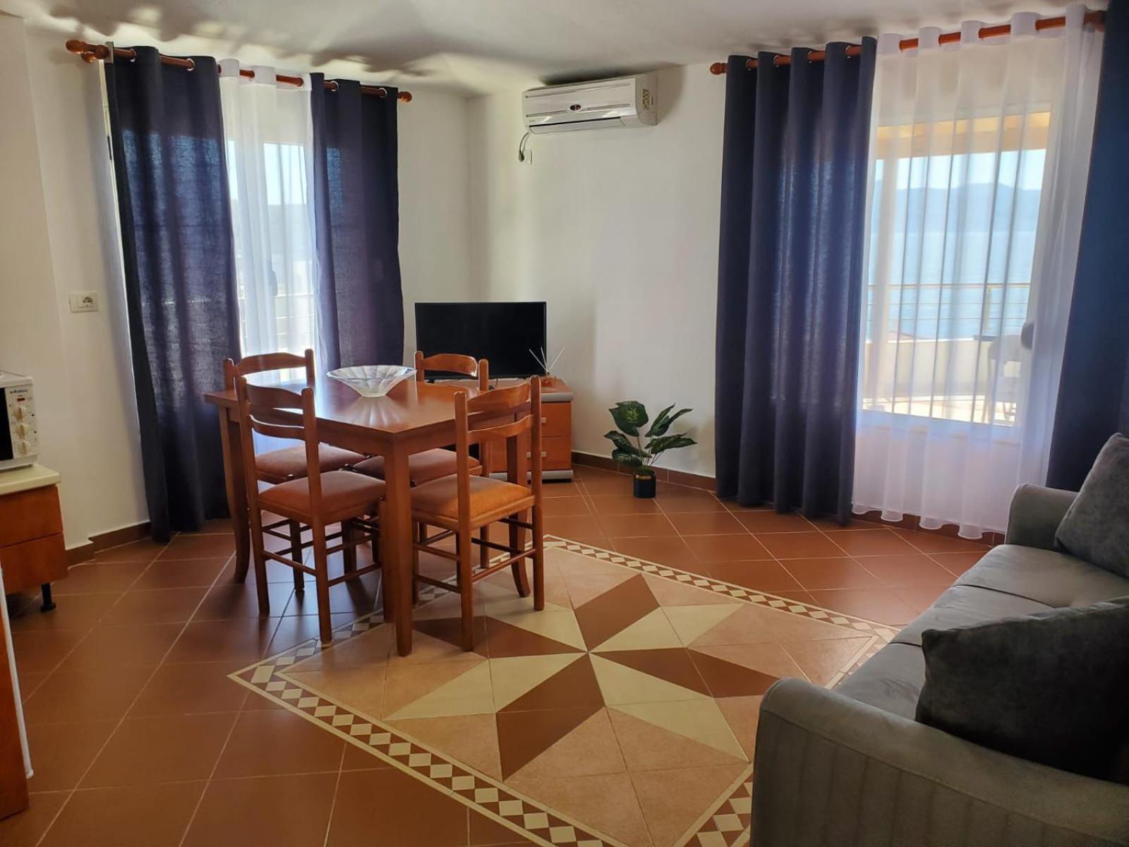 Summer Gate Apartment Саранда Екстер'єр фото