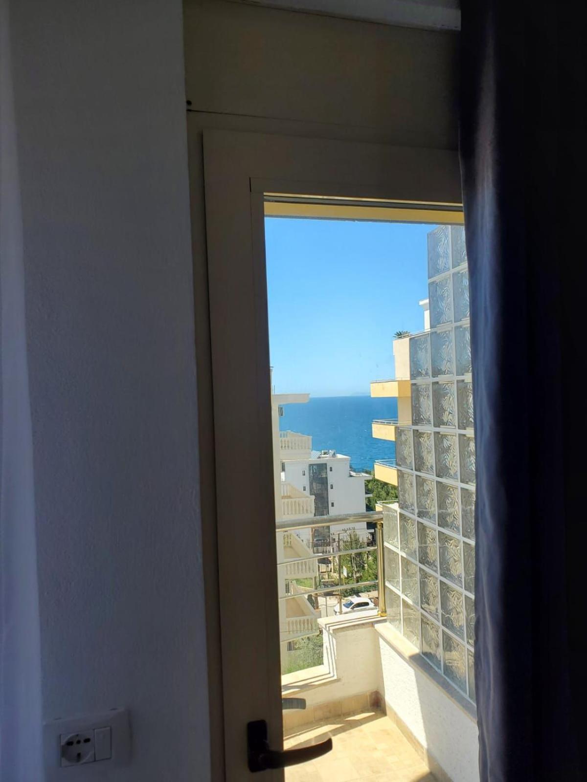 Summer Gate Apartment Саранда Екстер'єр фото