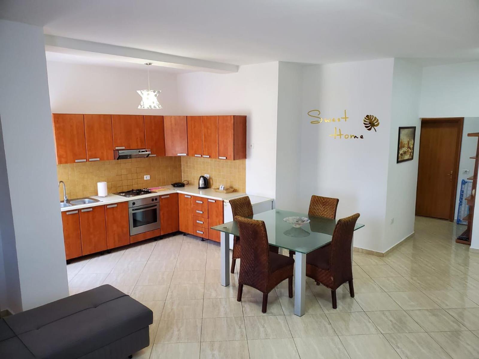 Summer Gate Apartment Саранда Екстер'єр фото
