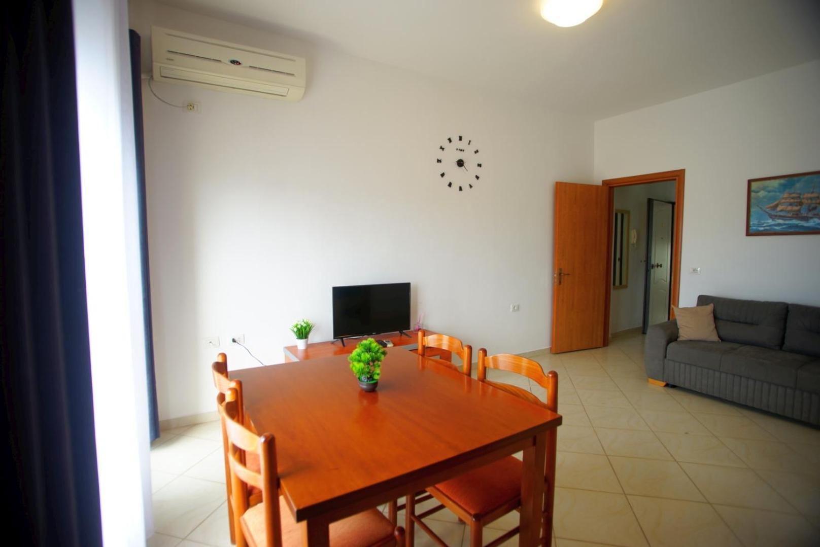Summer Gate Apartment Саранда Екстер'єр фото